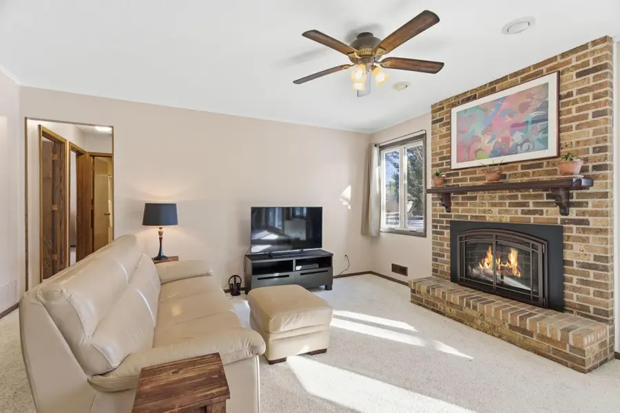 10186 Quaker Lane N, Maple Grove, MN 55369 - #3