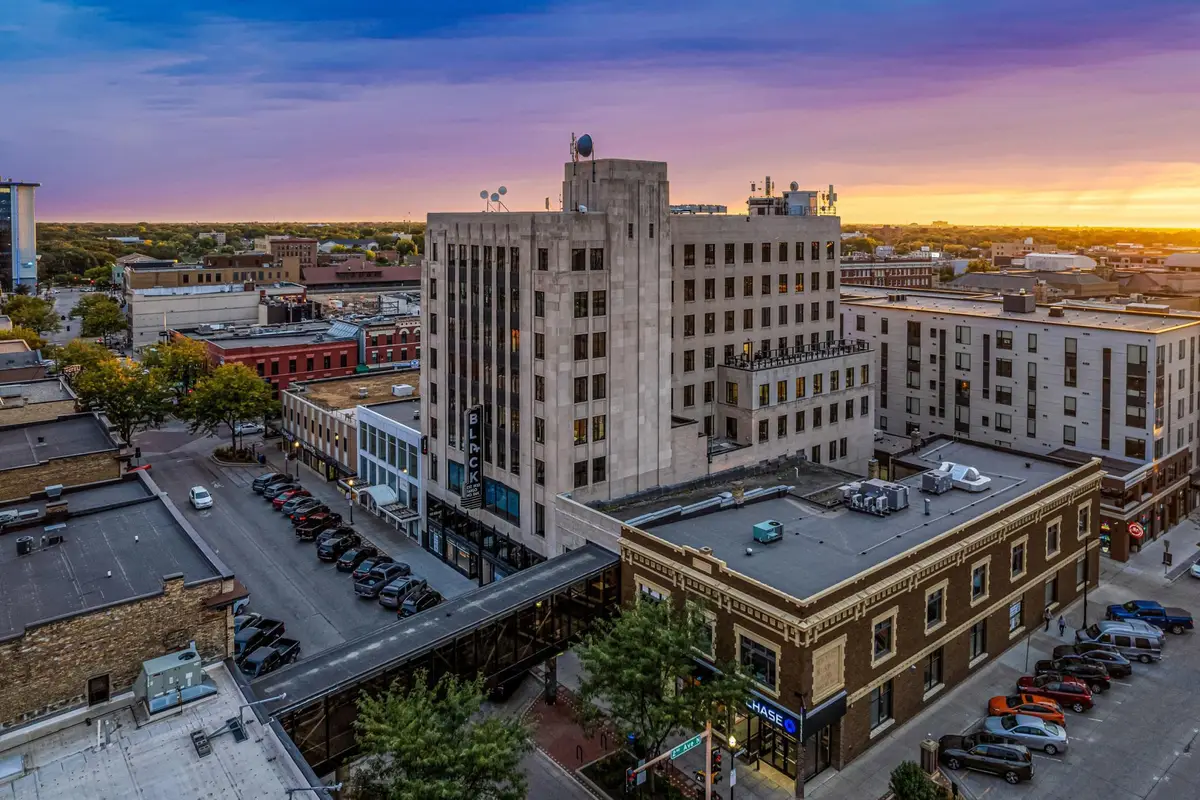 118 Broadway N #802, Fargo, ND 58102 - #1