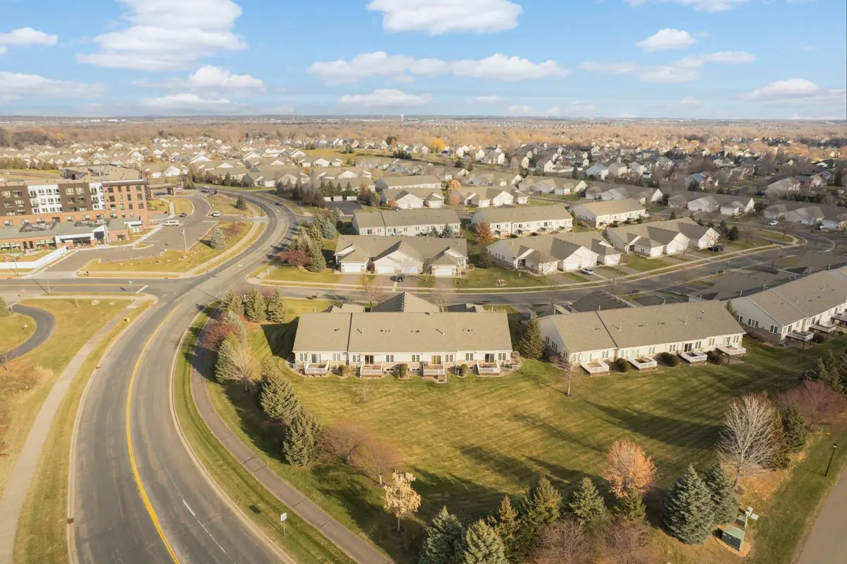 17896 Glasgow Way, Lakeville, MN 55044 - Image #1