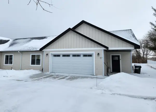 323 1/2 Fairgrounds Road #4, Alexandria, MN 56308