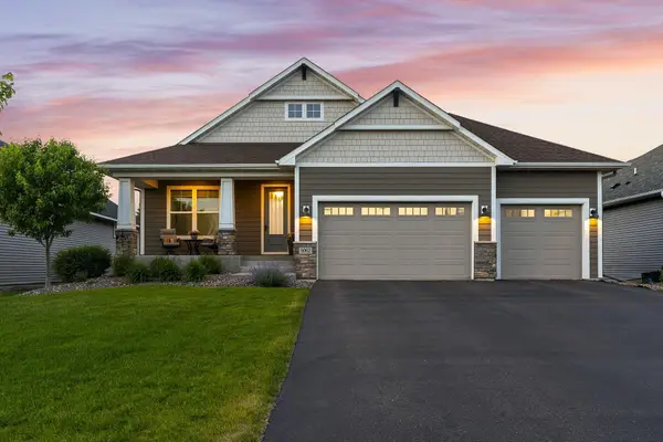 9062 7th Street N, Lake Elmo, MN 55042