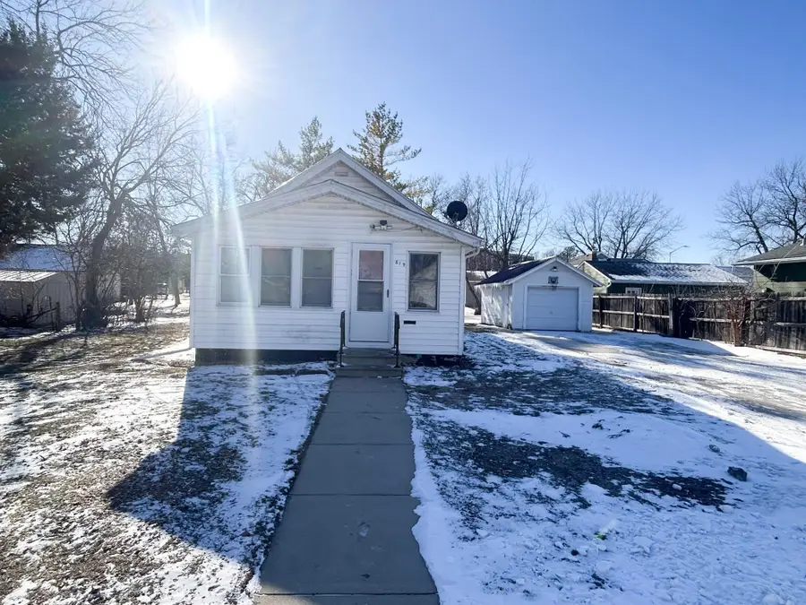 819 11th Street, Worthington, MN 56187 - Image #2