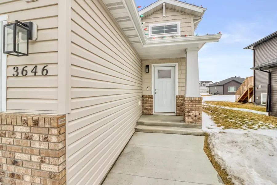 3646 Chinook Drive S, Fargo, ND 58104 - Image #2