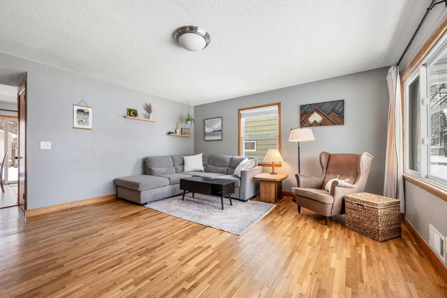 3722 Hayes Street Ne, Columbia Heights, MN 55421 - #2