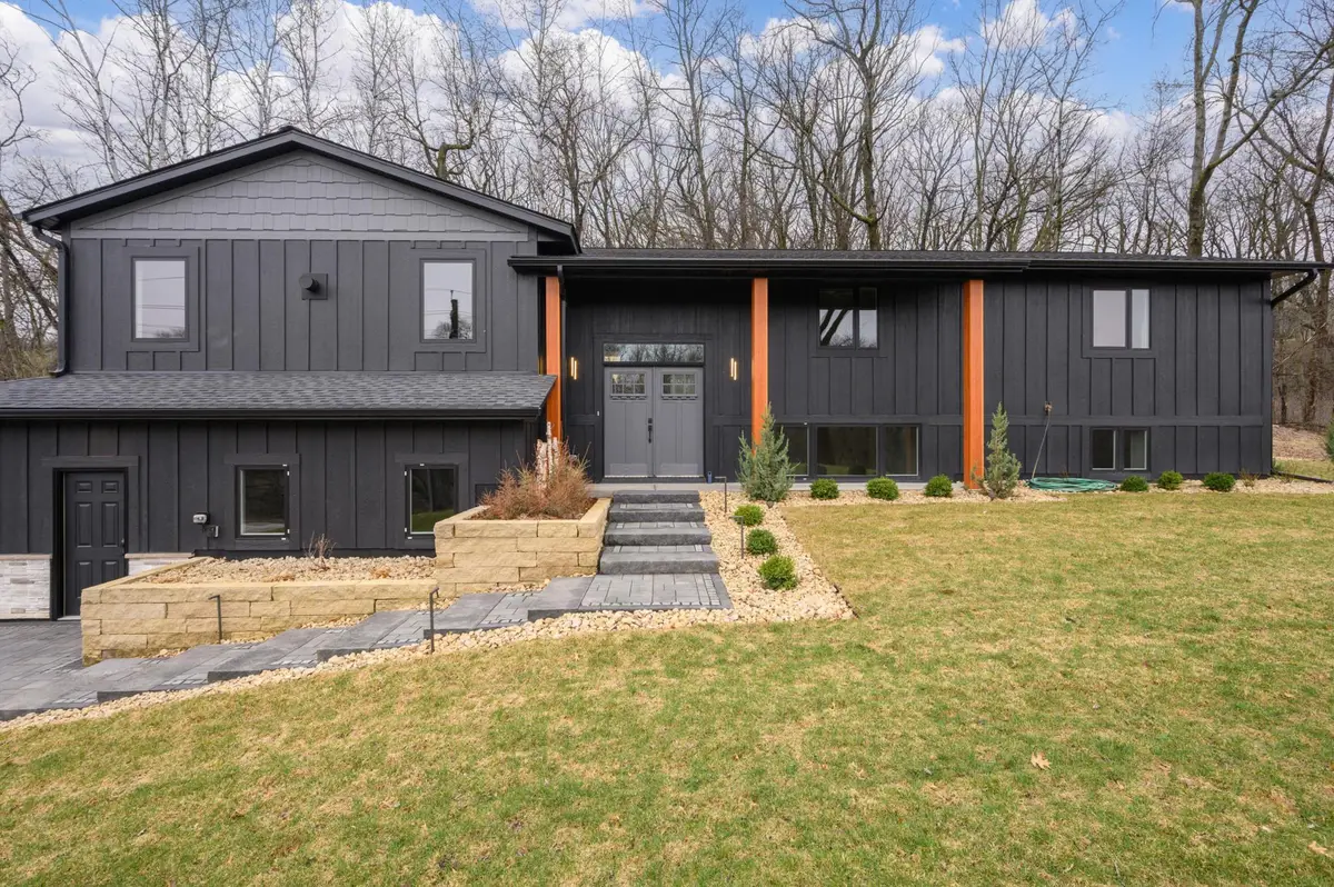 1810 Mayowood Road Sw, Rochester, MN 55902 - Image #1