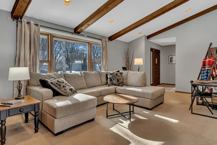 608 24th Avenue Sw, Willmar, MN 56201 - #2