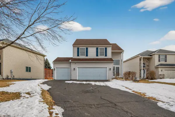 8588 Savanna Oaks Lane, Woodbury, MN 55125
