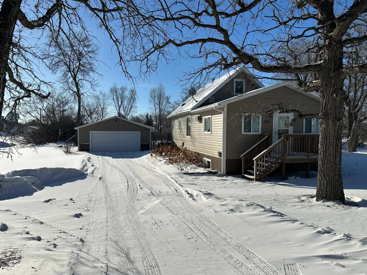 705 Grant Street W, Detroit Lakes, MN 56501 - Image #1
