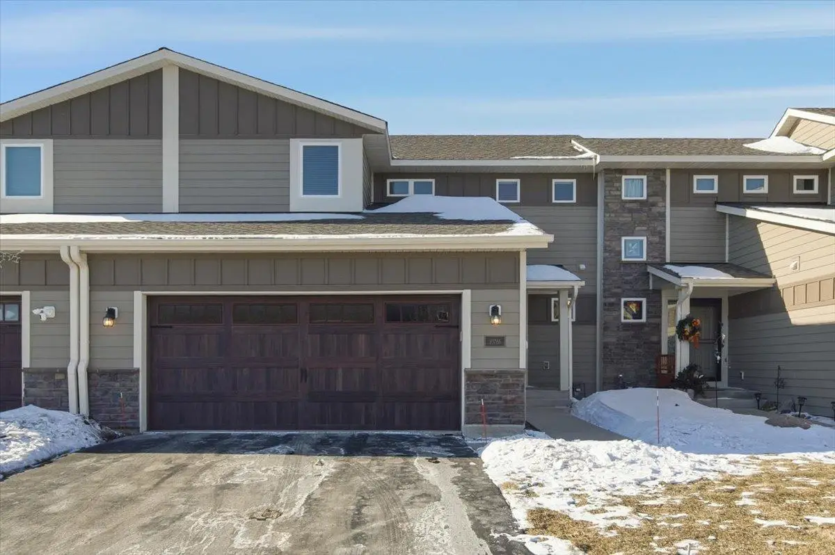 10786 Retreat Lane, Woodbury, MN 55129 - Image #1