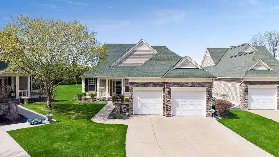 9954 Wellington Lane, Woodbury, MN 55125 - #2