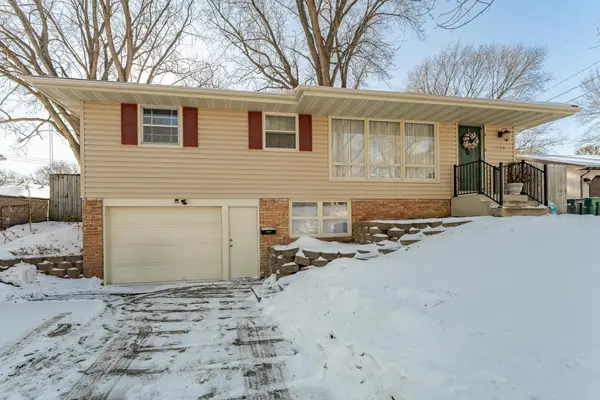 1220 Cascade Street Nw, Rochester, MN 55901