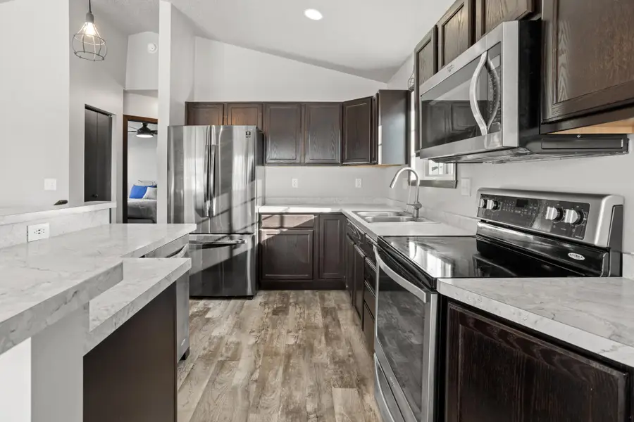 405 5th Street E, Horace, ND 58047 - #3