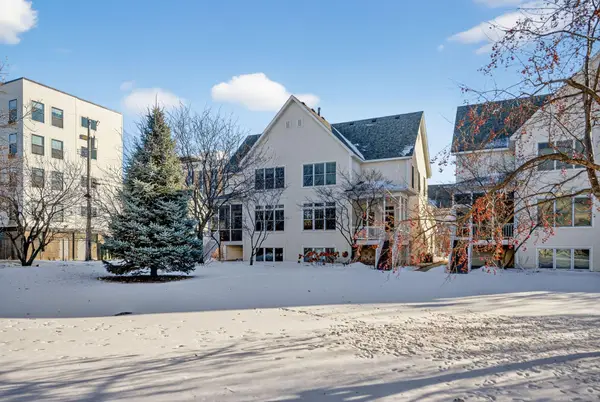 2433 Columbus Court, Minneapolis, MN 55404