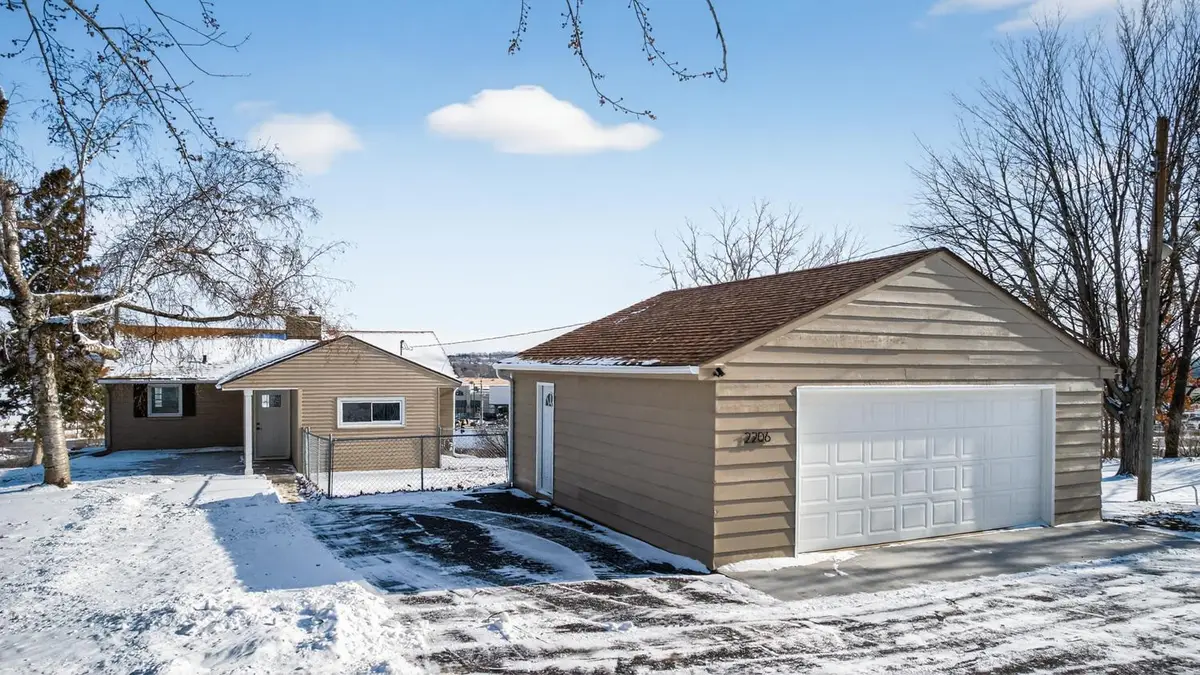 2206 1st Avenue Sw, Rochester, MN 55902 - #1