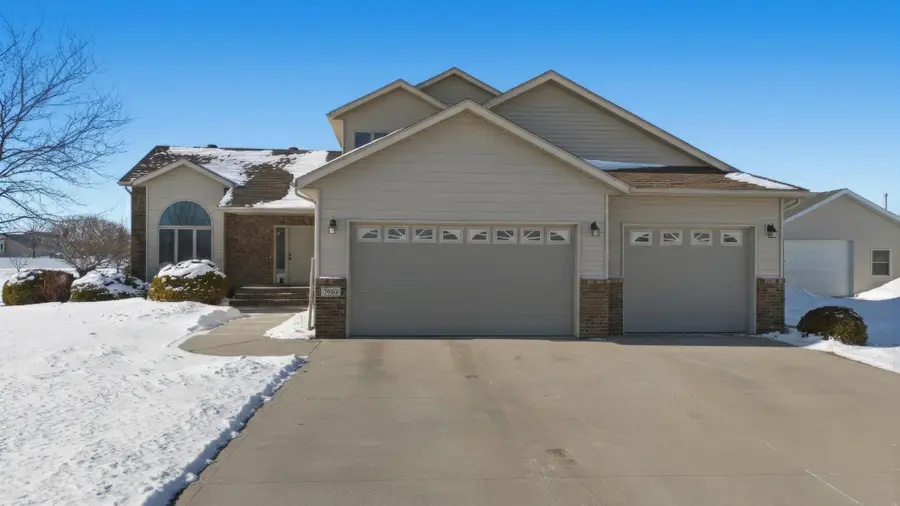 3662 N Sedona Court, West Fargo, ND 58078 - Image #3