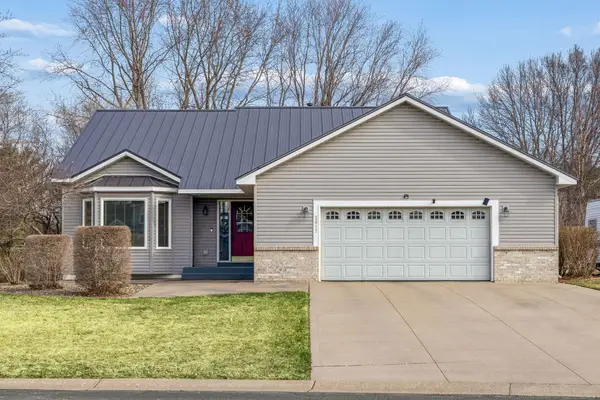 2617 Burl Oak Curve, Hudson, WI 54016