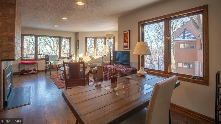 619 Woodhaven Drive Ne, Rochester, MN 55906 - #2