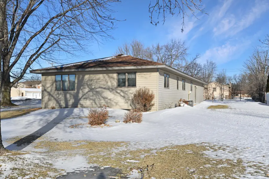 2530 Clearwater Road, Saint Cloud, MN 56301 - Image #3