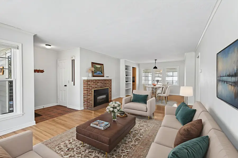 3017 Noble Avenue N, Golden Valley, MN 55422 - #3