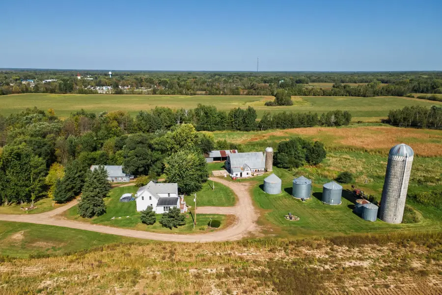 1642 S Hill Avenue, Ogilvie, MN 56358 - #3