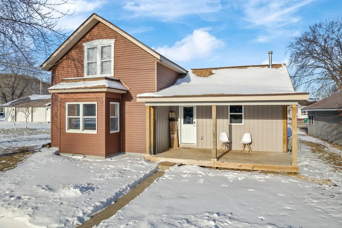 516 Campbell Avenue, Wabasha, MN 55981 - #1