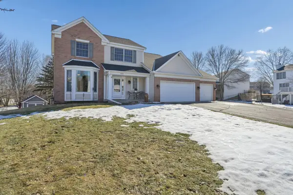 3075 Copper Oaks Trail, Woodbury, MN 55125