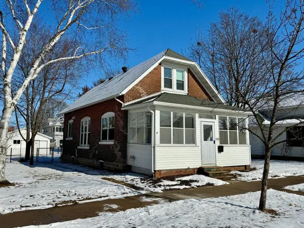 358 E Wabasha (7th) Street, Winona, MN 55987