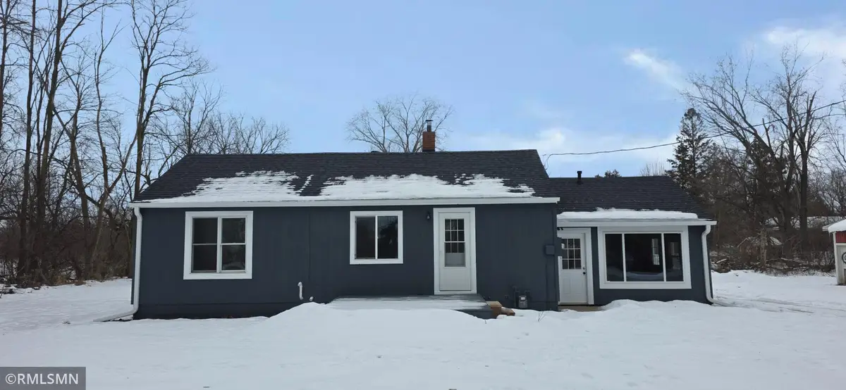 515 Central Drive E, Braham, MN 55006 - Image #1