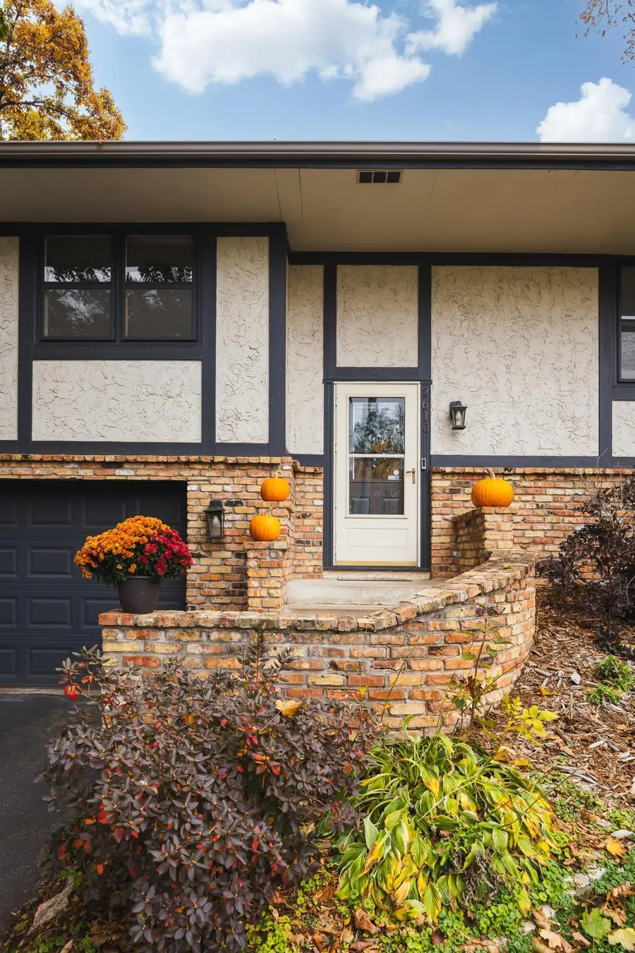 2610 Medicine Ridge Road, Plymouth, MN 55441 - #2