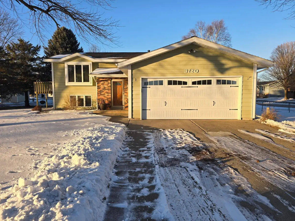 3720 Cedar Creek Court, Fairmont, MN 56031 - #1