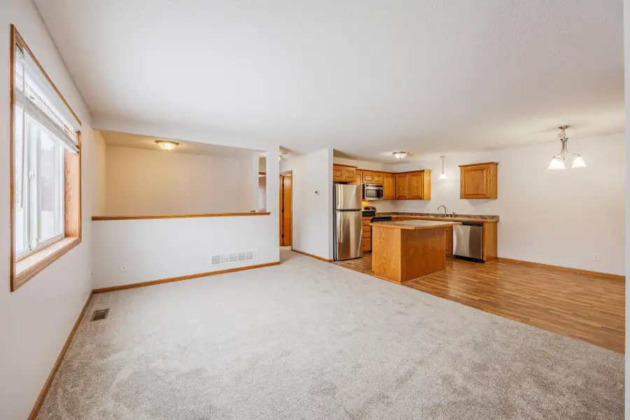 10751 Knollwood Lane, Woodbury, MN 55129 - #3