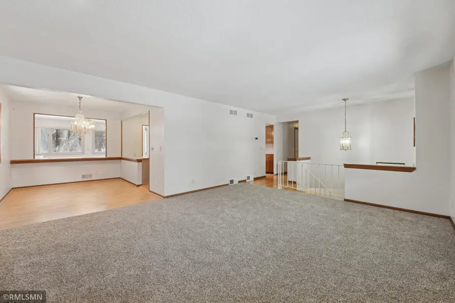 3062 Woodlark Lane, Eagan, MN 55121 - Image #3