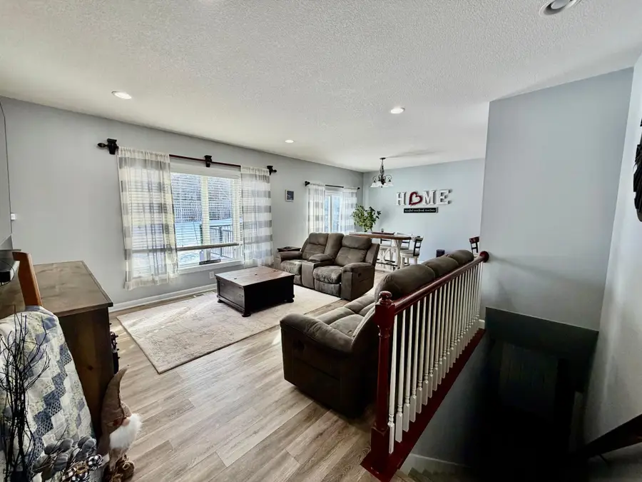 502 Maplebrook Drive Ne, Stewartville, MN 55976 - #3