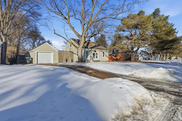 2455 Woodale Drive, Mounds View, MN 55112