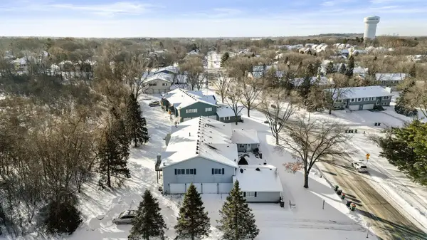 5998 Fernwood Street, Shoreview, MN 55126