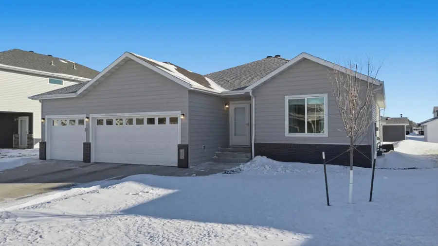 3724 49th Street S, Fargo, ND 58104 - #2