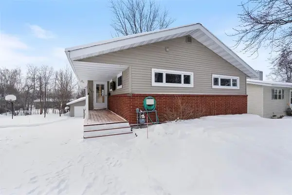 426 W Faribault Street, Duluth, MN 55803