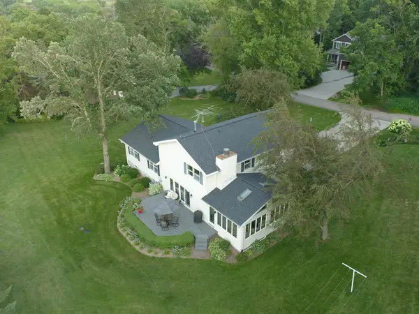 17849 Wedgewood Drive, Zumbrota, MN 55992