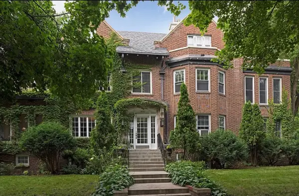 1820 Girard Avenue S #1, Minneapolis, MN 55403