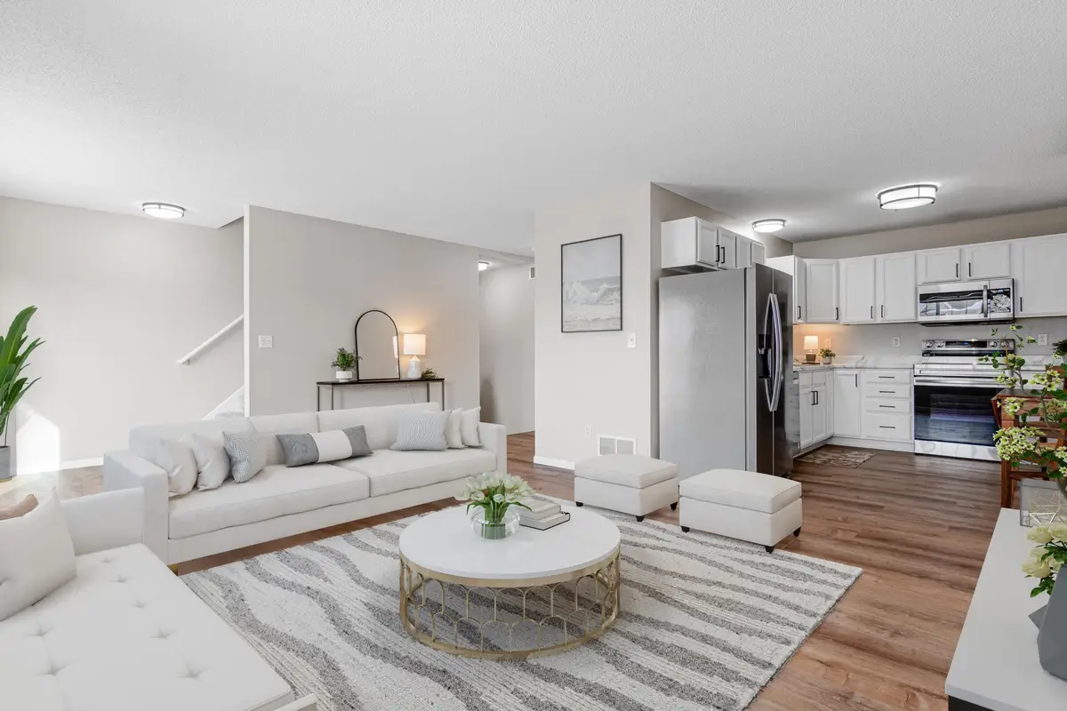 1579 County Road D E #C, Maplewood, MN 55109 - #1