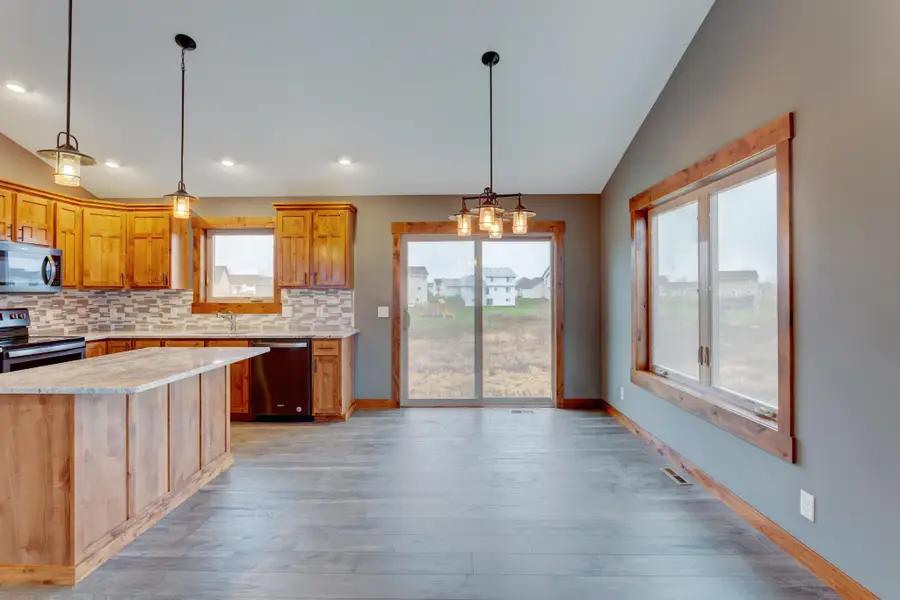 1633 72nd Avenue, Hammond, WI 54015 - Image #2