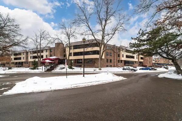 7500 Cahill Road #115C, Edina, MN 55439