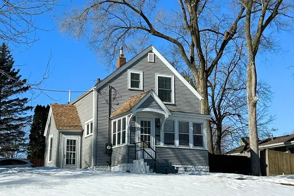 10822 Xerxes Avenue S, Bloomington, MN 55431