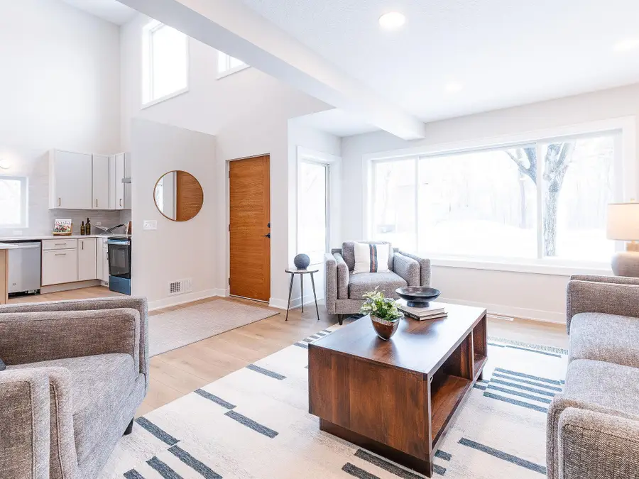 3220 Aquila Lane S, Saint Louis Park, MN 55426 - Image #3