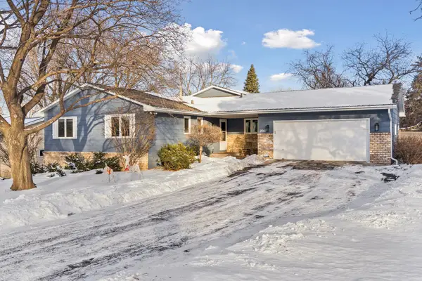 2003 Pleasant View Drive, New Brighton, MN 55112