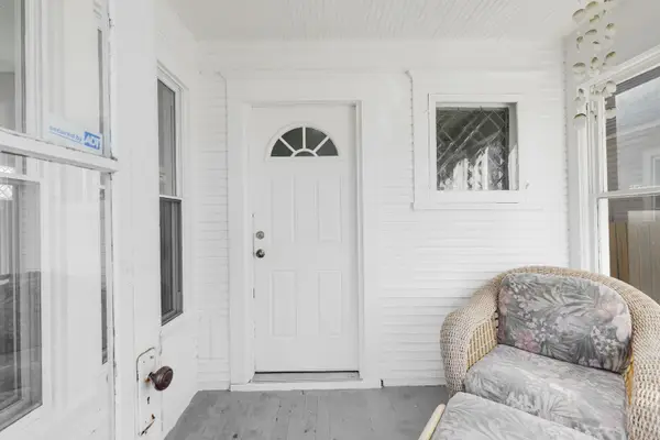 1320 Edgerton Street, Saint Paul, MN 55130