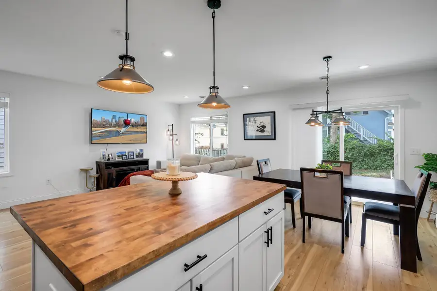 703 Surrey Avenue, Saint Paul, MN 55106 - Image #3