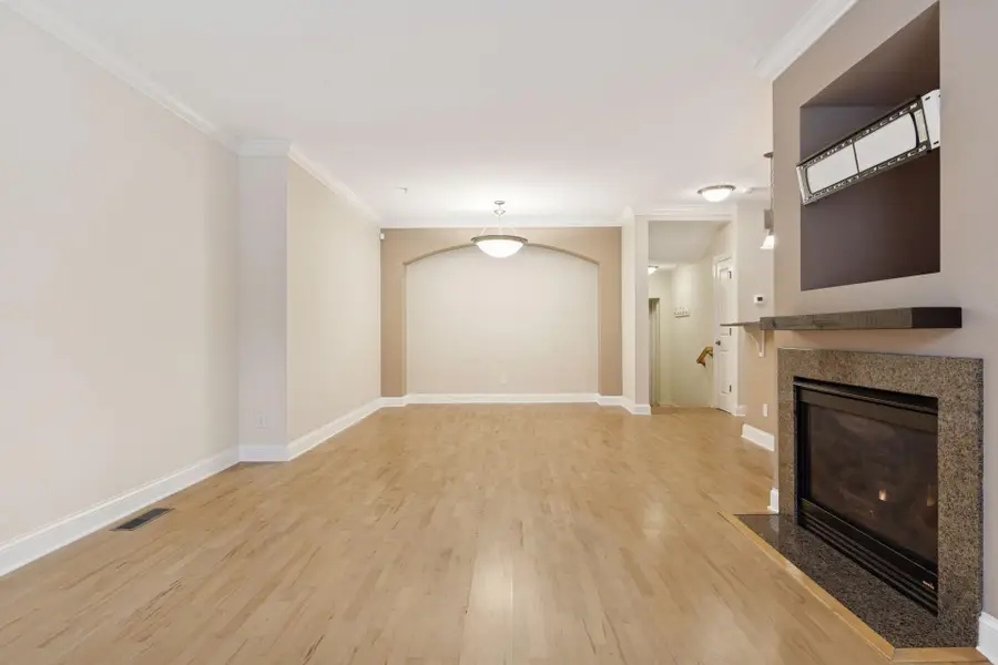 547 S 10th Street, Minneapolis, MN 55404 - Image #3