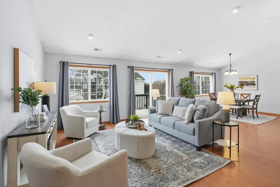 7463 Derby Lane, Shakopee, MN 55379 - #2