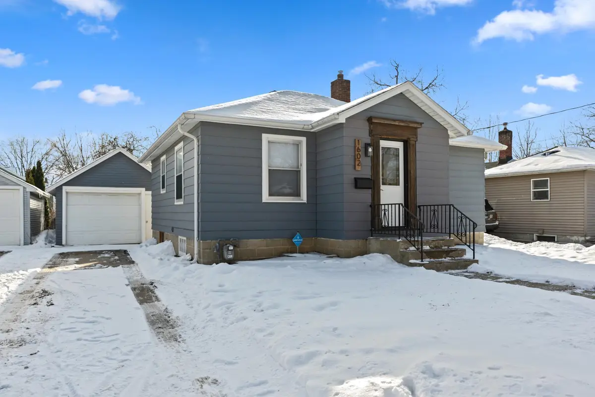 1602 4th Street Ne, Rochester, MN 55906 - #1